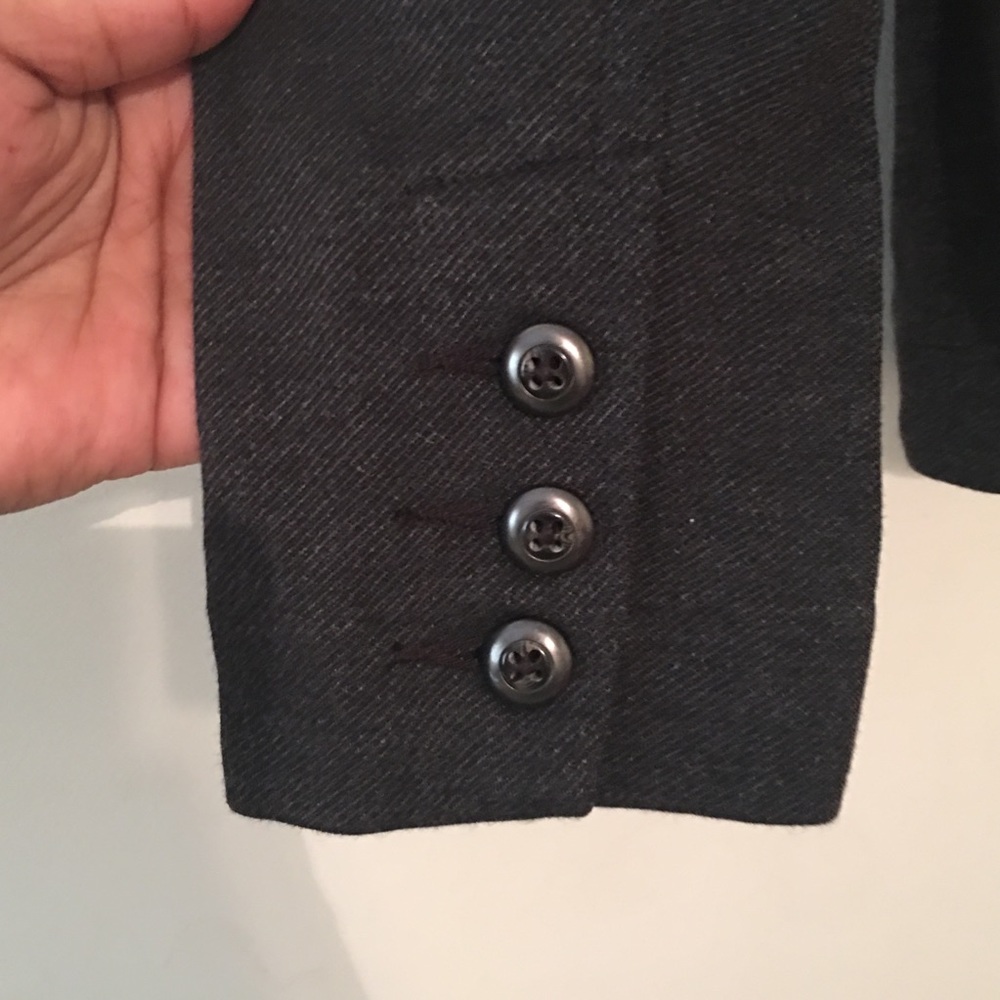 Cabi Crew Blazer - Picture 8 of 8